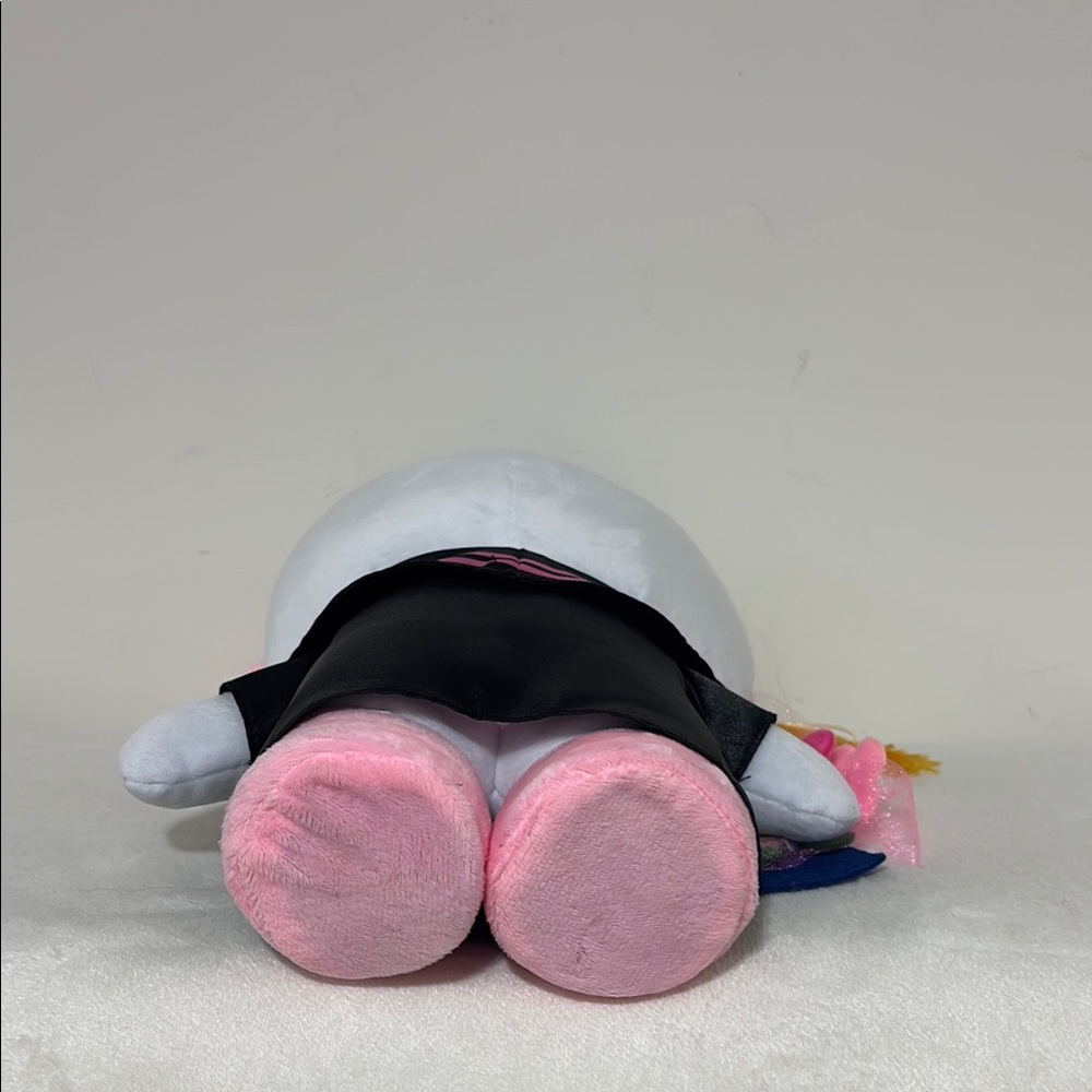 Hello Kitty Graduation Plush - Picture 3 of 5